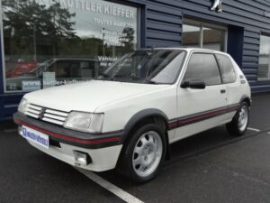 PEUGEOT 205 GTI 1.9L