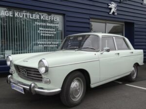 PEUGEOT 404