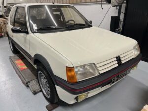 205 GTI 1.6L 105cv