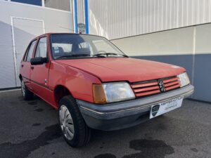 PEUGEOT 205 GRD